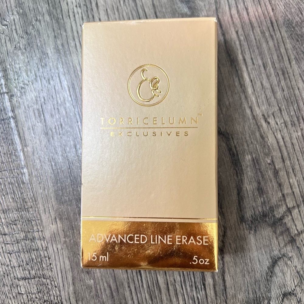 Elizabeth Grant TORRICELUMN EXCLUSIVES Advanced Line Erase